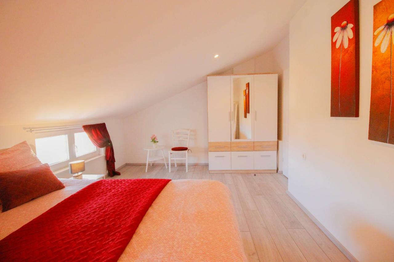 Studio Apartman Sky Rovinj Eksteriør billede