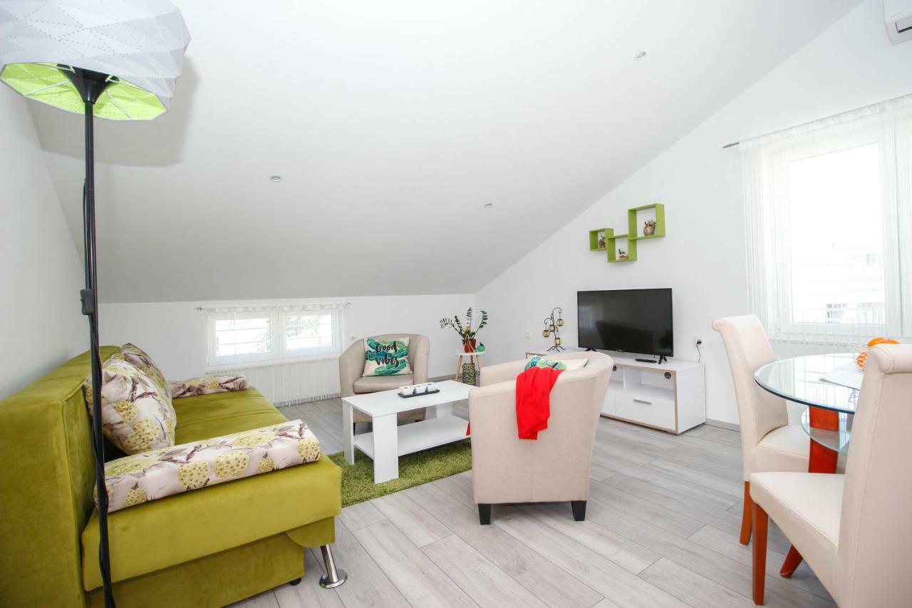 Studio Apartman Sky Rovinj Eksteriør billede