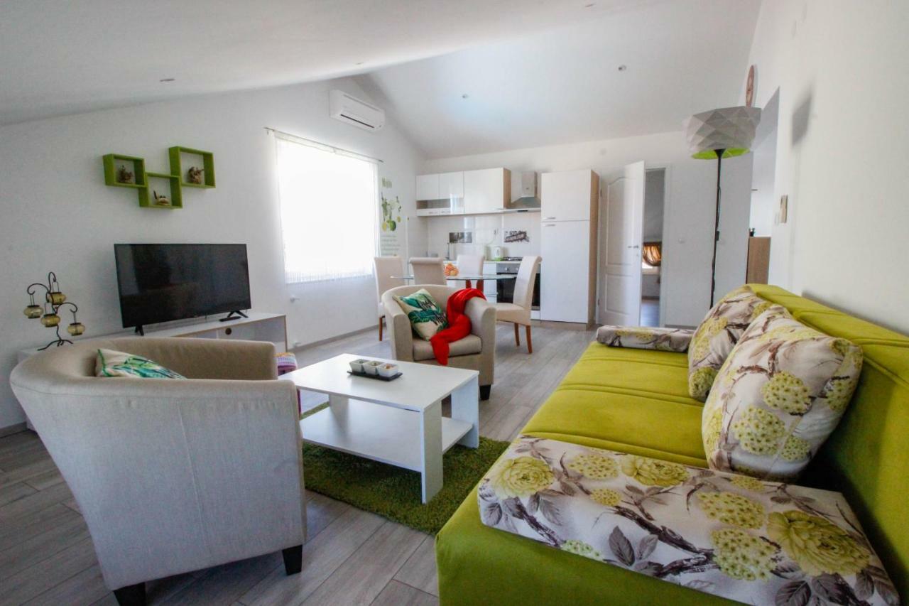 Studio Apartman Sky Rovinj Eksteriør billede