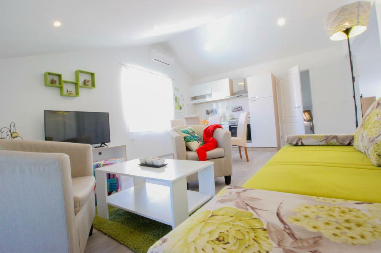 Studio Apartman Sky Rovinj Eksteriør billede